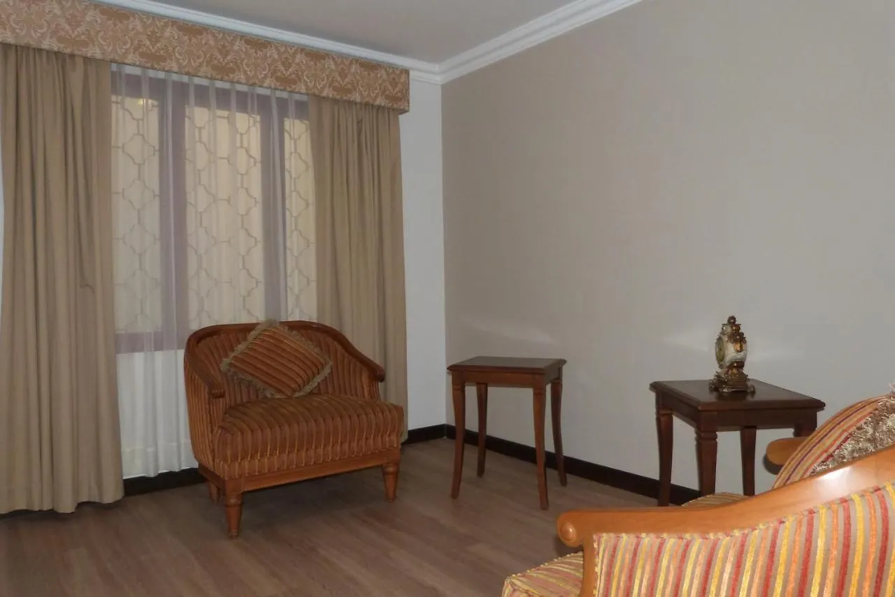 Hotel El Conquistador Cuenca