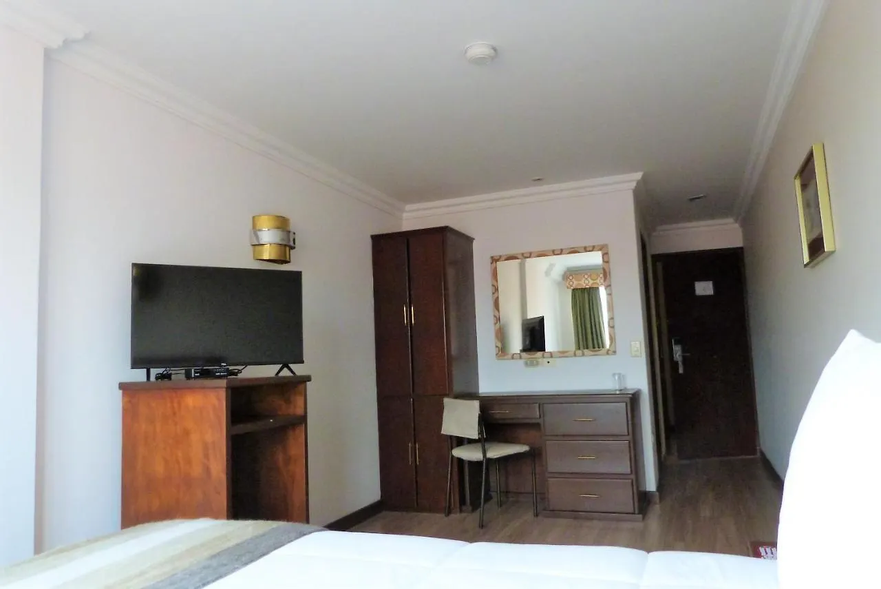 קואנקה Hotel El Conquistador 4*,