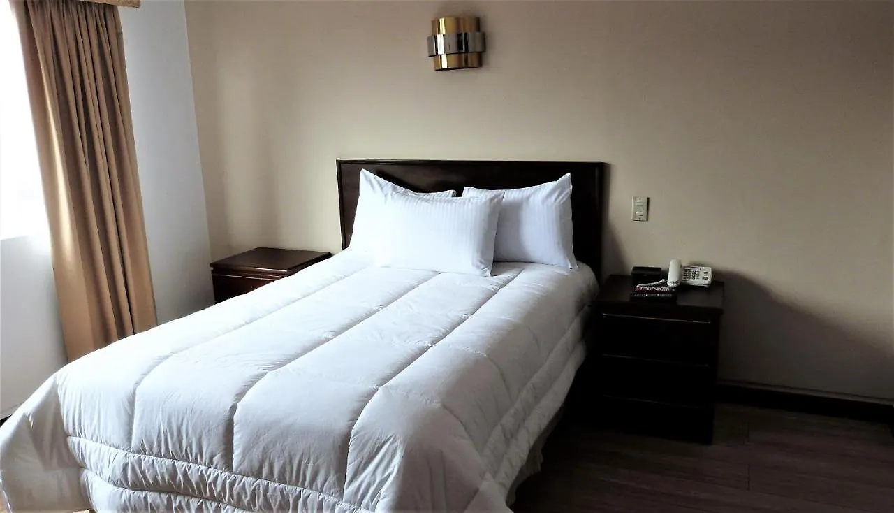 קואנקה Hotel El Conquistador אקוודור